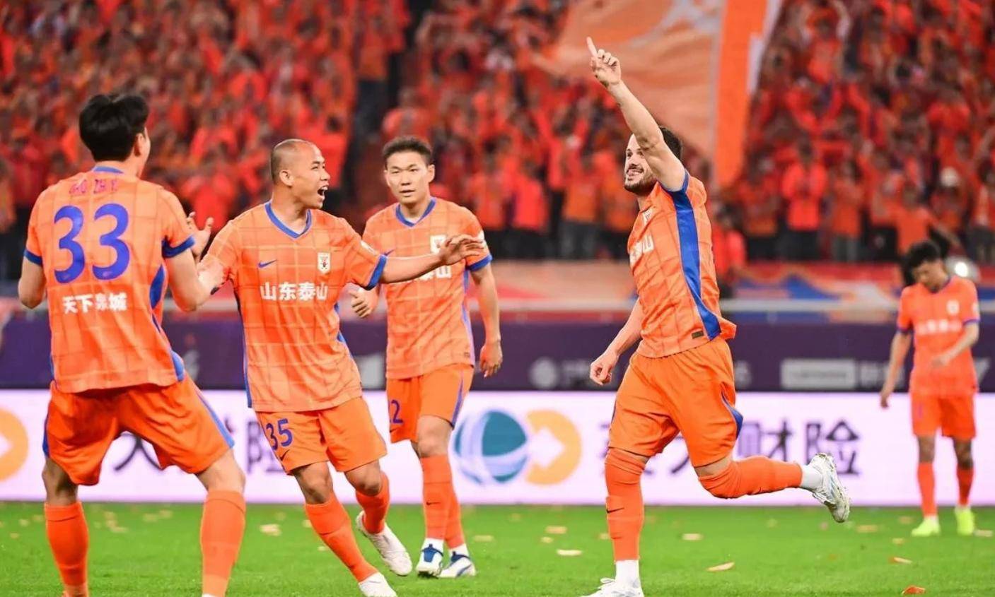 九游-赛前体能课后，尼斯主帅复盘备战中超，话题不断，训练强度明显提升的简单介绍