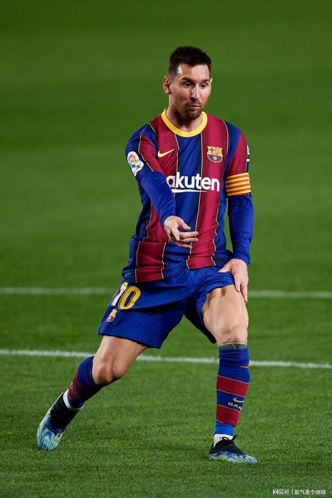 爱游戏-包含转折点巴塞罗那绝杀压哨，葡超加时末段攻防权衡，引发热议，心理建设被强调的词条